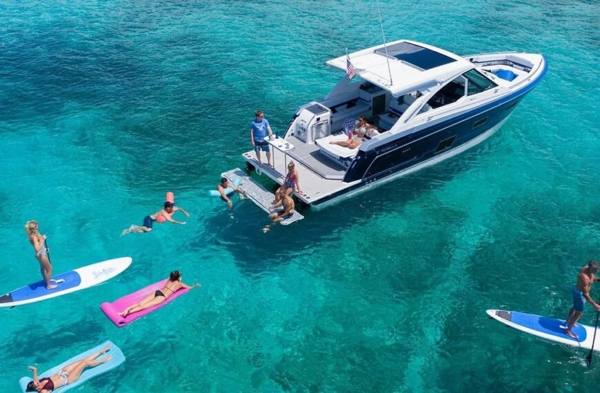 How Can Yacht Cleaning Services Keep Your Boat Looking Its Best?