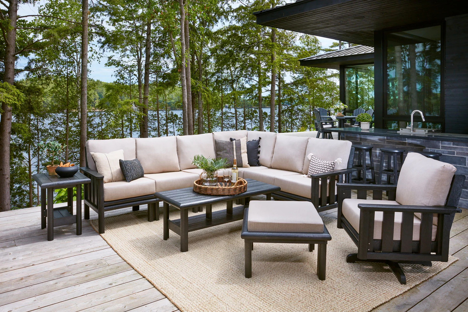 Patio Furniture Installation: How to Create a Comfortable Outdoor Space